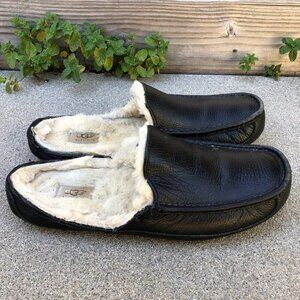 UGG AUSTRALIA House Slippers 10 Men's Sherpa Lined Leather Slip On Shoes Black​